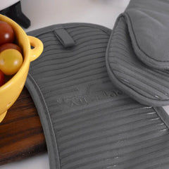 Potholder Set; Pewter; 2 pieces