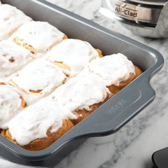 Pro-Release Nonstick Bakeware; Rectangular Baking Pan; 13 x 9 inch