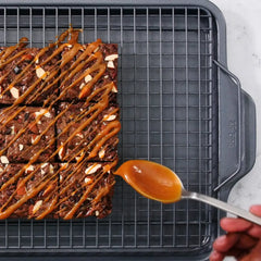 Pro-Release Nonstick Bakeware; Half Sheet Pan with Cooling Rack; 2 Piece Set
